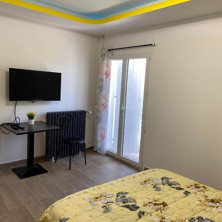 Chambres Pour 1 Ou 2 Personnes Prayssac Extérieur photo